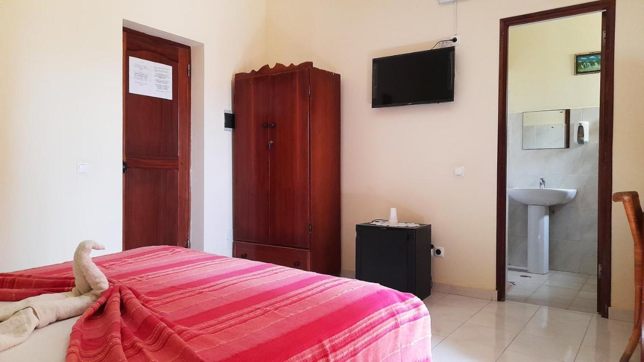 Residencial Rosa Criola Bed and Breakfast Σαλ Ρέι Εξωτερικό φωτογραφία