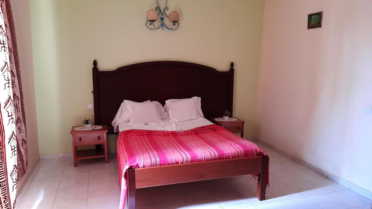 Residencial Rosa Criola Bed and Breakfast Σαλ Ρέι Εξωτερικό φωτογραφία