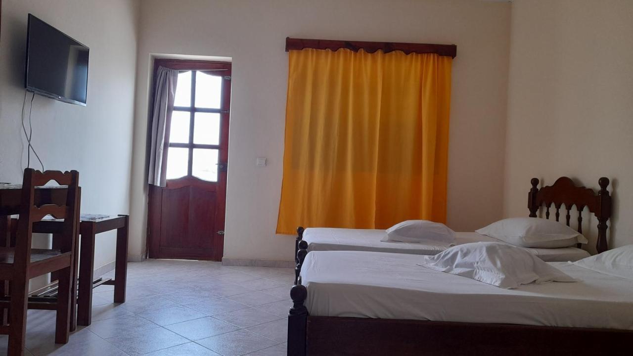 Residencial Rosa Criola Bed and Breakfast Σαλ Ρέι Εξωτερικό φωτογραφία